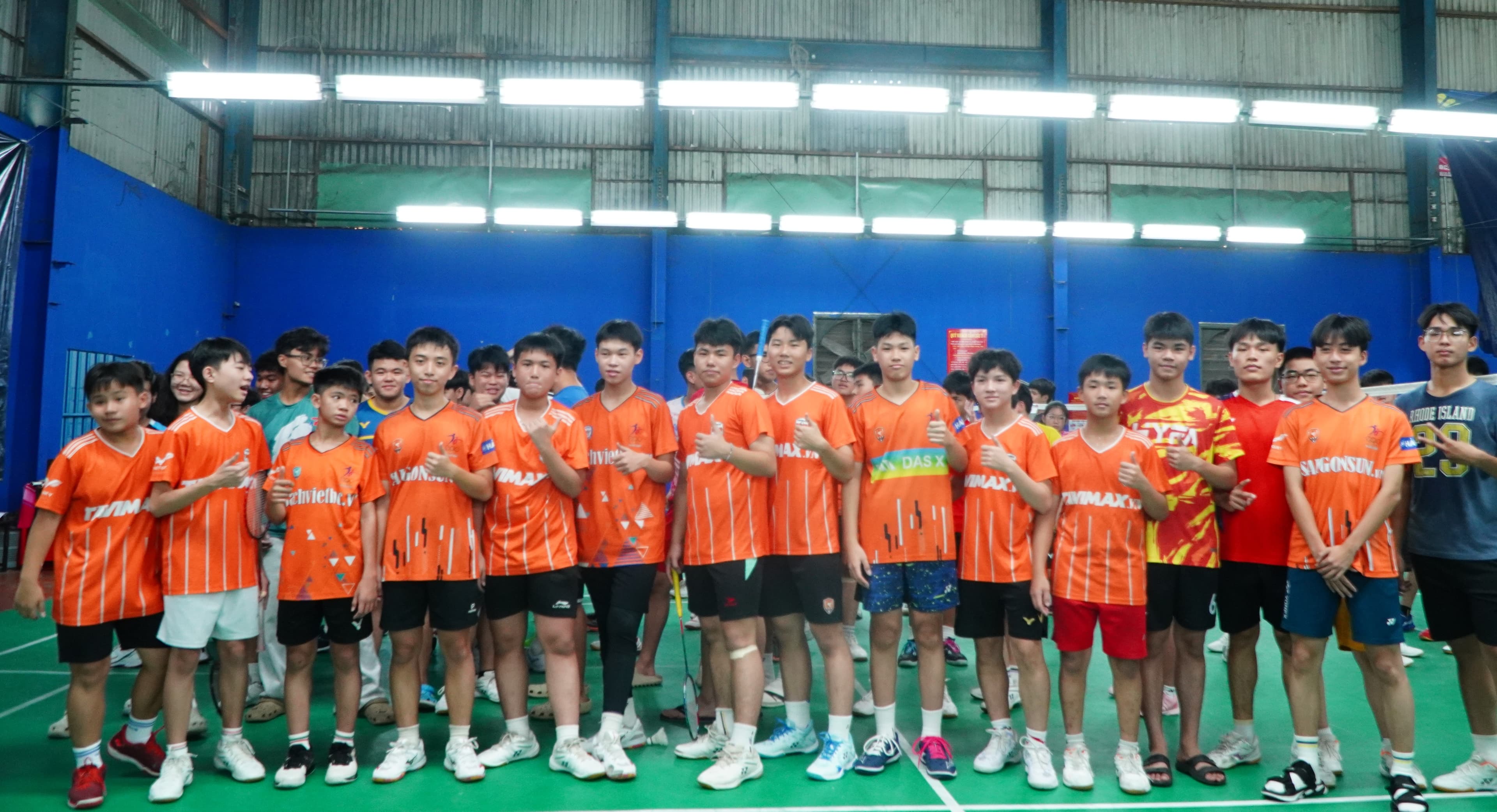 Hình ảnh 1 CLB tham gia Giải